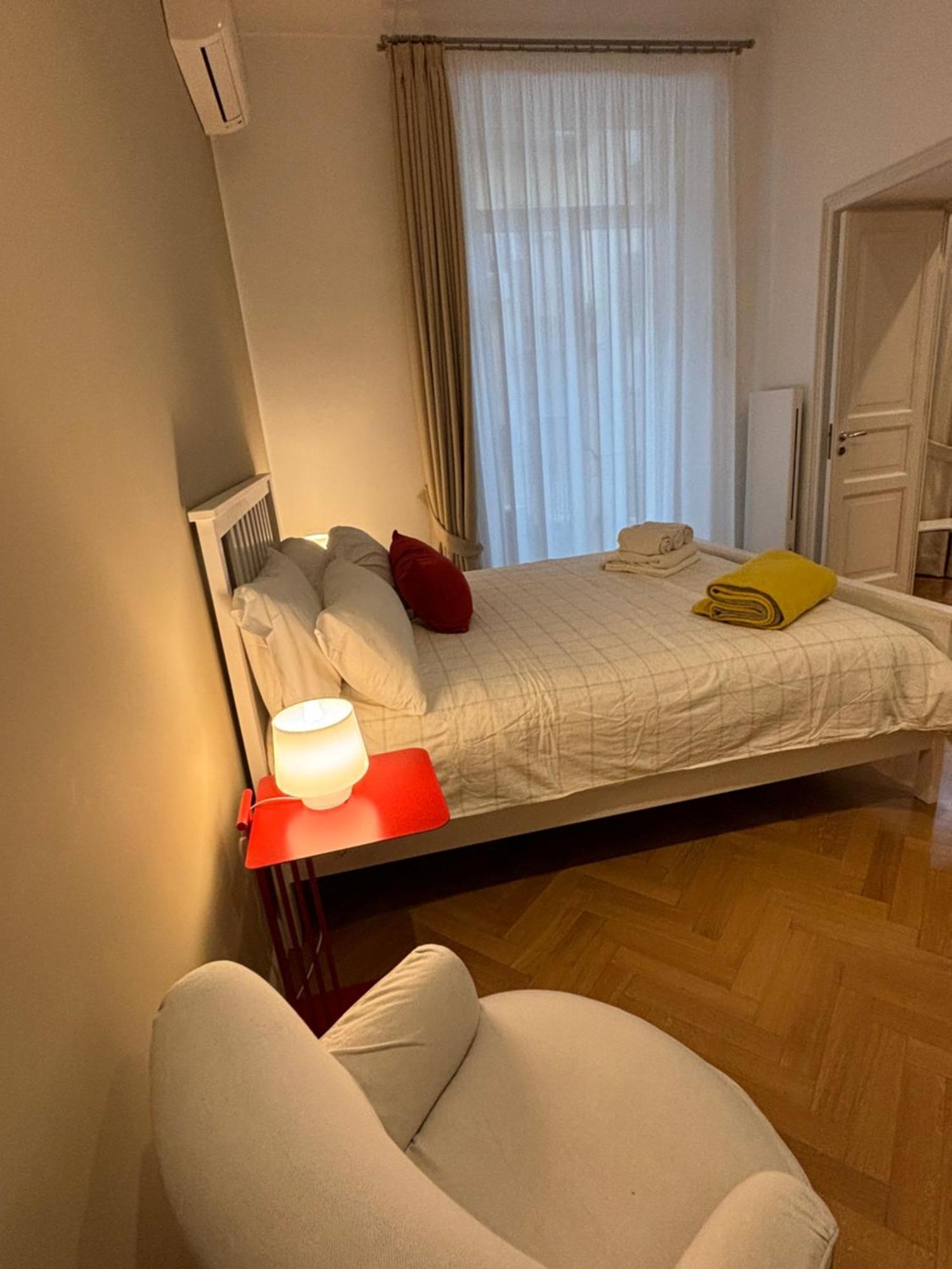 Napoliforever Chiaia Apartment Kültér fotó